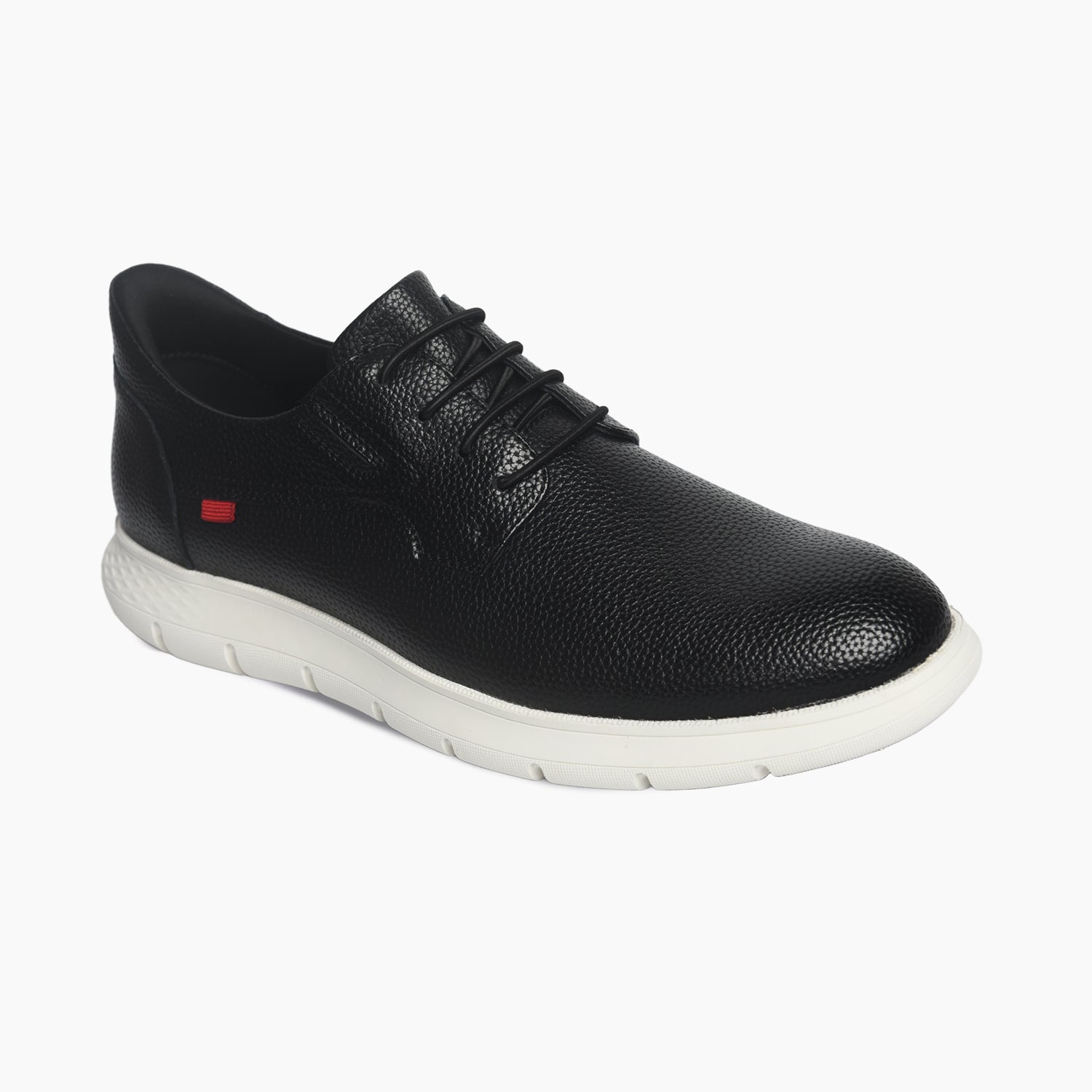 BROOKS-BlackGrainyLeather-ZJ8284-B-BG_01_80156b2b-44f4-4b4f-9e78-72c2f2f9f2d5.jpg