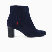 Charles St Bootie, Women