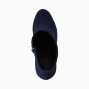 Charles St Bootie, Women