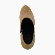 Charles St Bootie, Women