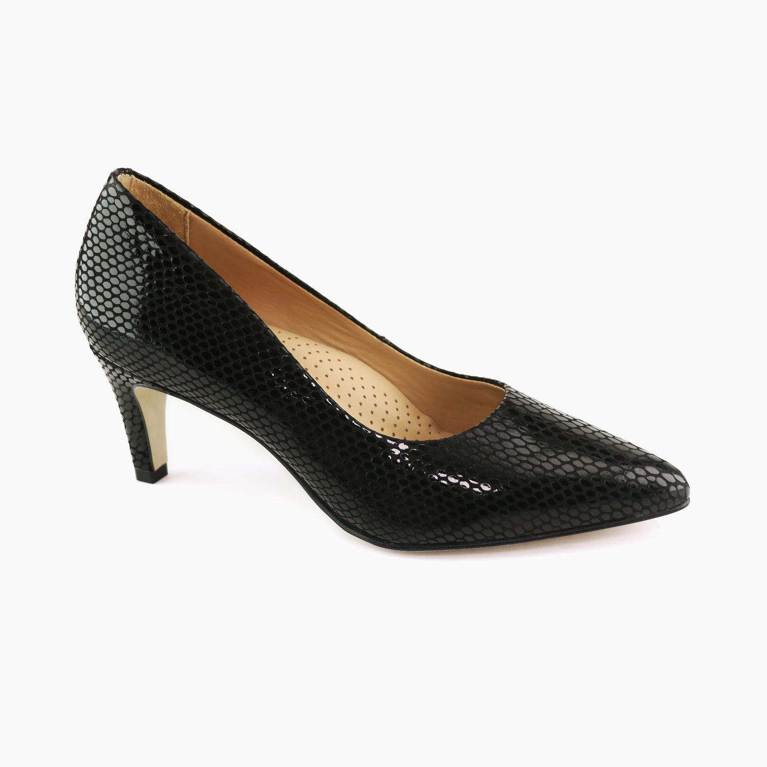 Cortland St Pump, Women