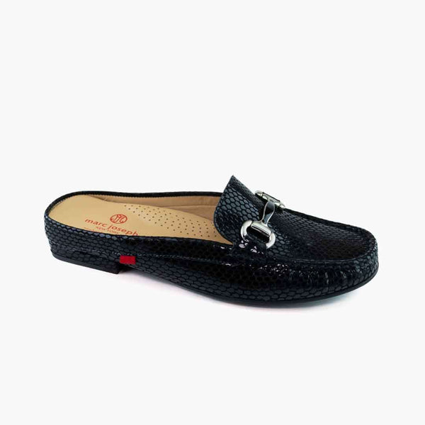 ARGUE × U-DOT　ASYMMETRICAL MULE 21cm AME Leather Mules with Asymmetric Toe - Black | COOSH